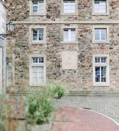 Nyaraló Moderner Komfort Trifft Historie *